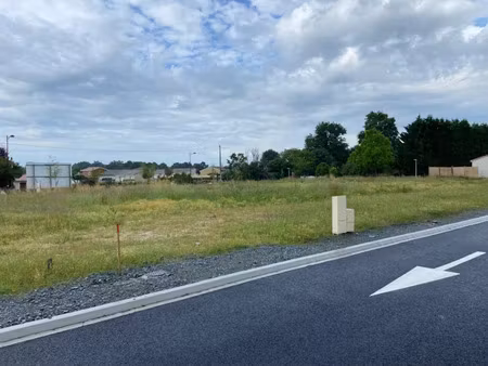 vente terrain 640 m² à marmande (47200)  29 800 €