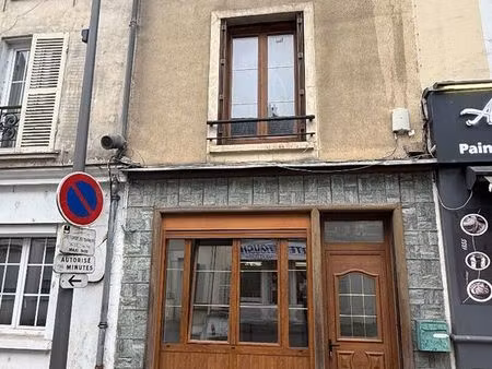 immeuble 5 pièces 100 m²