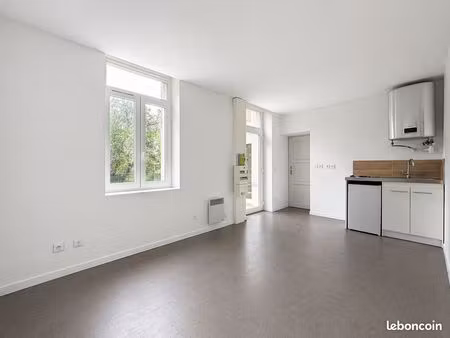 appartement 1 pièce 19 m²