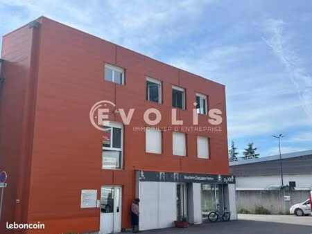 bureaux 285 m²