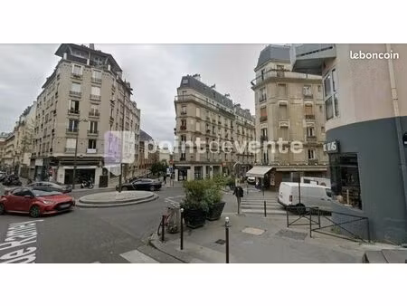commerce 30 m²
