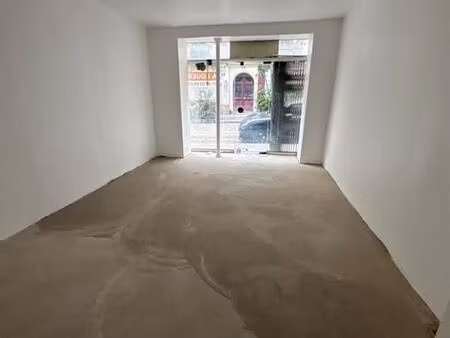 local commercial 22 m²