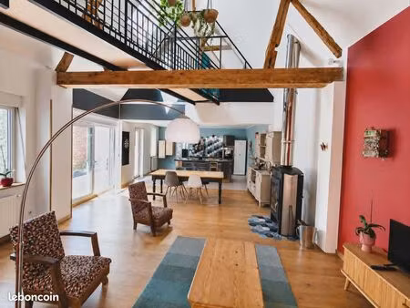 maison 6 pièces 157 m²