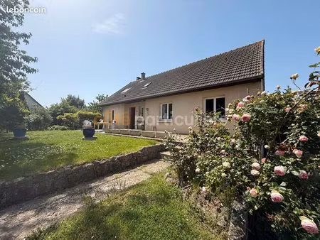 maison 4 pièces 132 m²