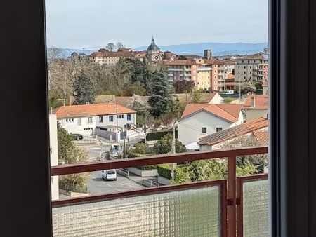 appartement 4 pièces 79 m²