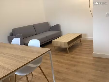 appartement 1er étage avec jardin et garage