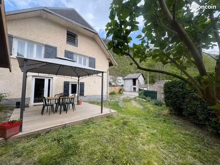 maison avec jardin