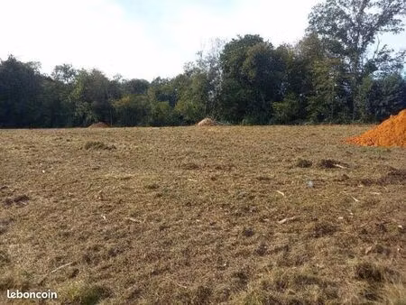 terrain 892 m² gouy