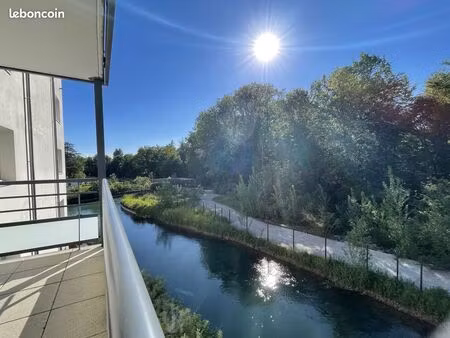 t3 - vue fier avec terrasse - annecy-le-vieux