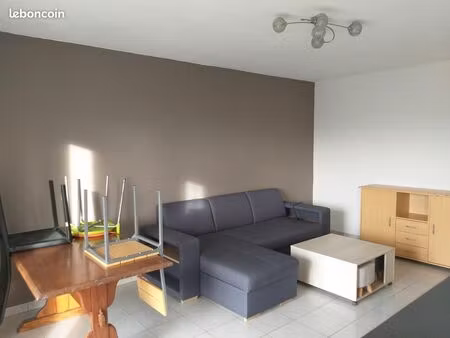 t2 bis de 57 m2 en location meublée à l’année