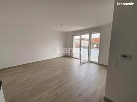appartement 3 pièces 60 m²