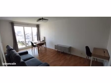 studio 1 pièce 31 m²