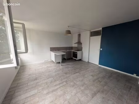studio 31m² trévoux (01)
