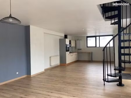 appartement triplex à anzin