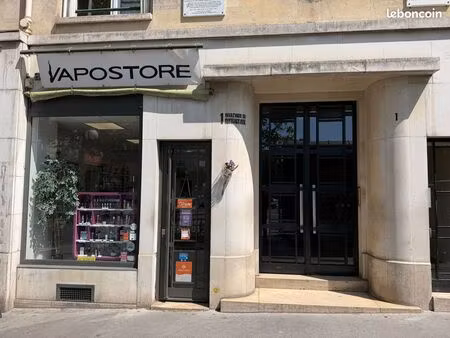 local 33 m² paris