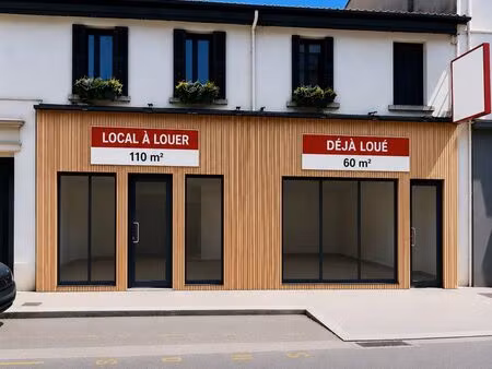 local commercial 110m2 emplacement numéro 1