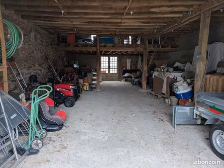 vends grand local au centre d'aixe sur vienne