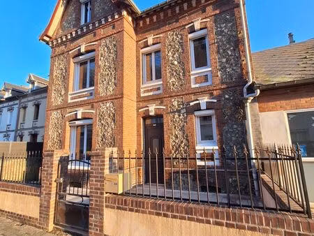 belle maison de maître  centre ville