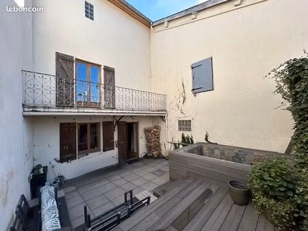 maison de ville 5 pièces 162 m²