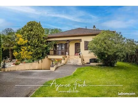 maison 5 pièces 185 m²