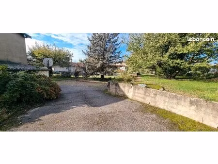 terrain 400 m² ars sur formans
