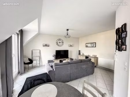 loue appt t2 bis 55m2 grenay