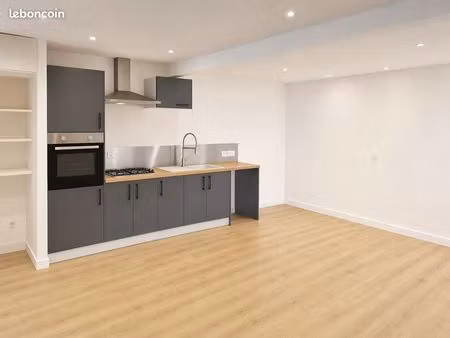 appartement t4 rénové - 60m²
