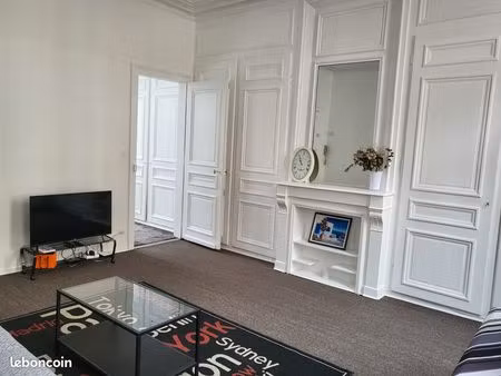 t2 meublé spacieux et lumineux à louer lille sébastopol