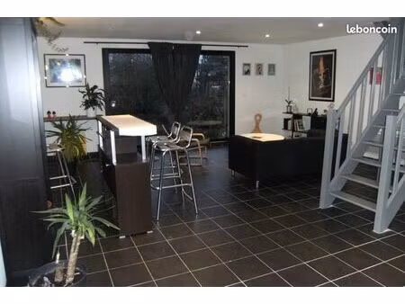 loft 128m2 3chs jardin et park dans le vieux mons