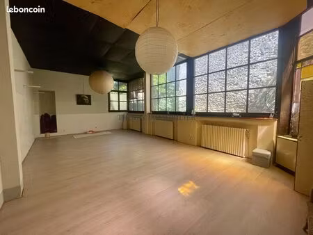 maison 2 pièces 76 m²