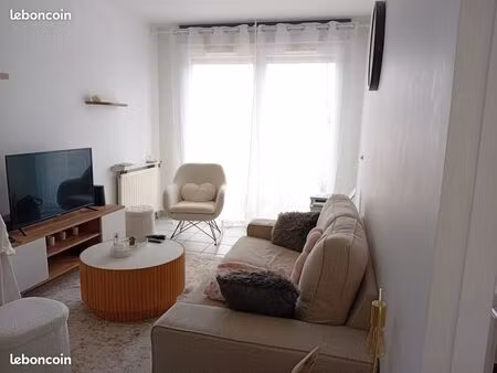 t1 non meublé 40 m²