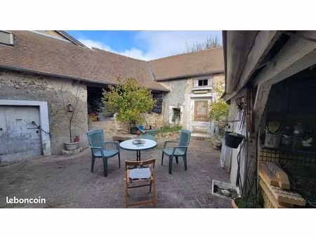 maison 2 pièces 63 m²