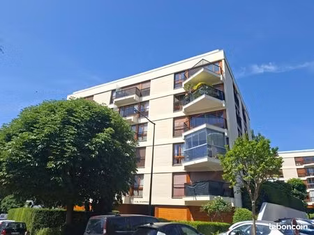 appartement 2 pièces 51 m²