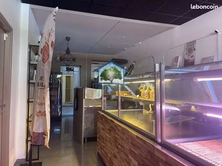 boulangerie  fonds de commerce  pâtisserie  restaurant 105 m² saint-galmier