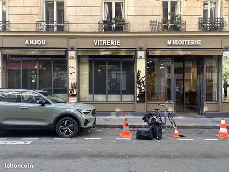 boutique 260 m² paris