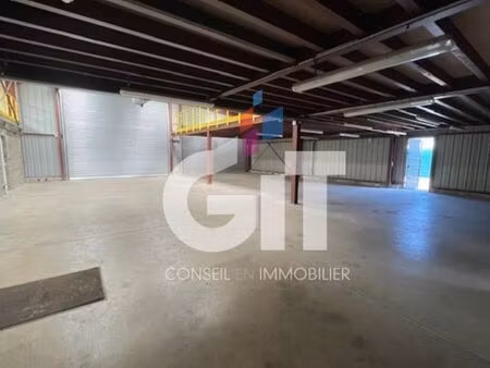 local d'activité 795 m²