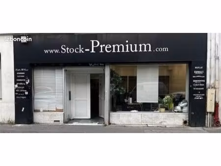 local commercial 300 m² paris