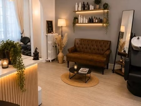 joli local commercial avec petit loyer paris 12e