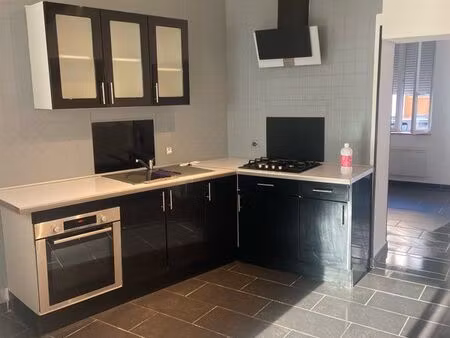 loue maison 95 m2 entièrement rénové