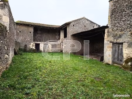 maison de village 3 pièces 50 m²