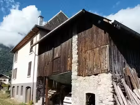 maison 7 pièces 93 m²