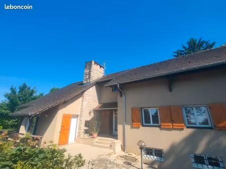 villa familiale 5 pièces 170m² - sous-sol complet 120m ² - terrain clos 1800m²