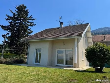 saint-cergues 74140  chef-lieu   villa 4 chambres avec garage