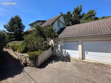 pavillon 5 pièces 110 m²