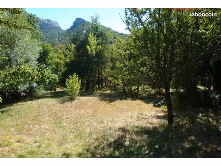 terrain 314 m² plan d aups sainte baume