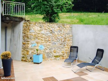 superbe appartement t5 117 m2   rdc avec terrasse   pelouse et garage a 5mn de l'autoroute