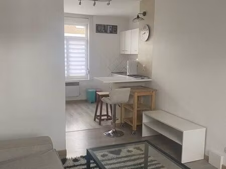 particulier loue appartement f3 duplex meublé 60m2 ( possibilité colocation)