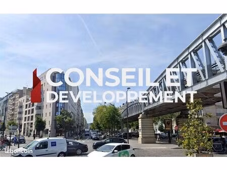 boutique 250 m² paris