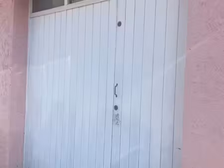 vends 1 grand garage à bandol 21 m2