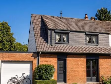 maison avec jardin et véranda sur baisieux